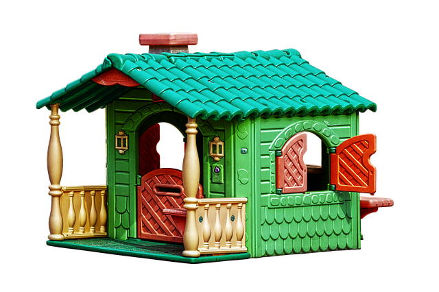 BEST OUTDOOR PLAYHOUSES FOR KIDS