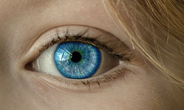 TIPS FOR HEALTHY EYES