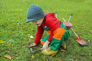 The Best Kids Gardening Tools/Sets